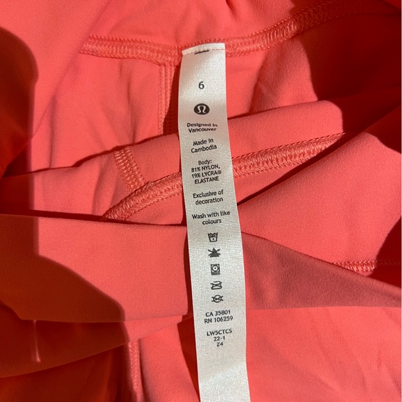 Lululemon leggings - Picture 2 of 4